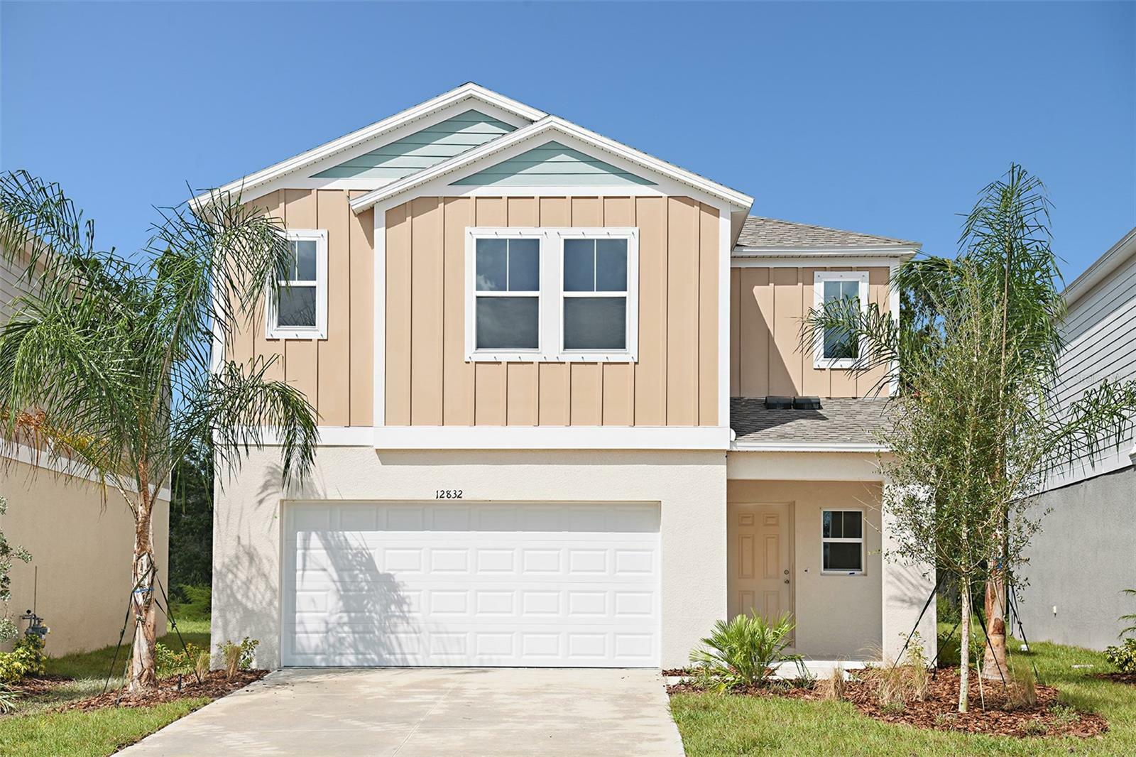 Property Photo:  13060 Oak Hill Way  FL 34219 