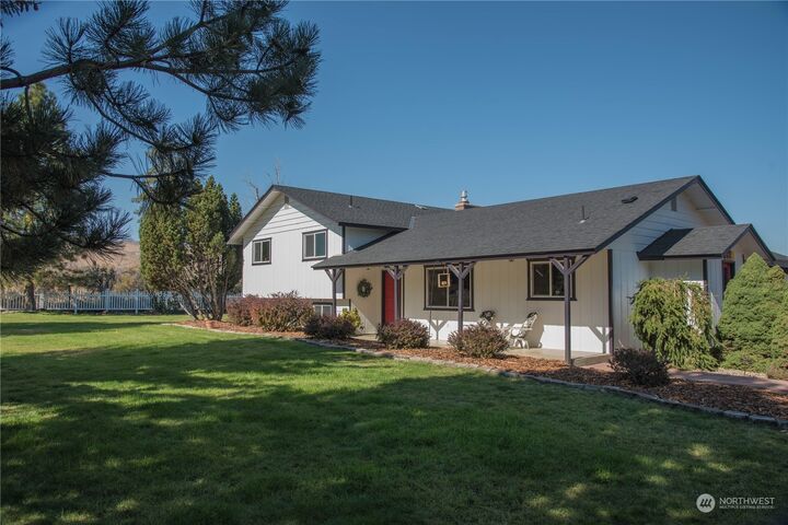 581 Cedar Cove Road  Ellensburg WA 98926 photo