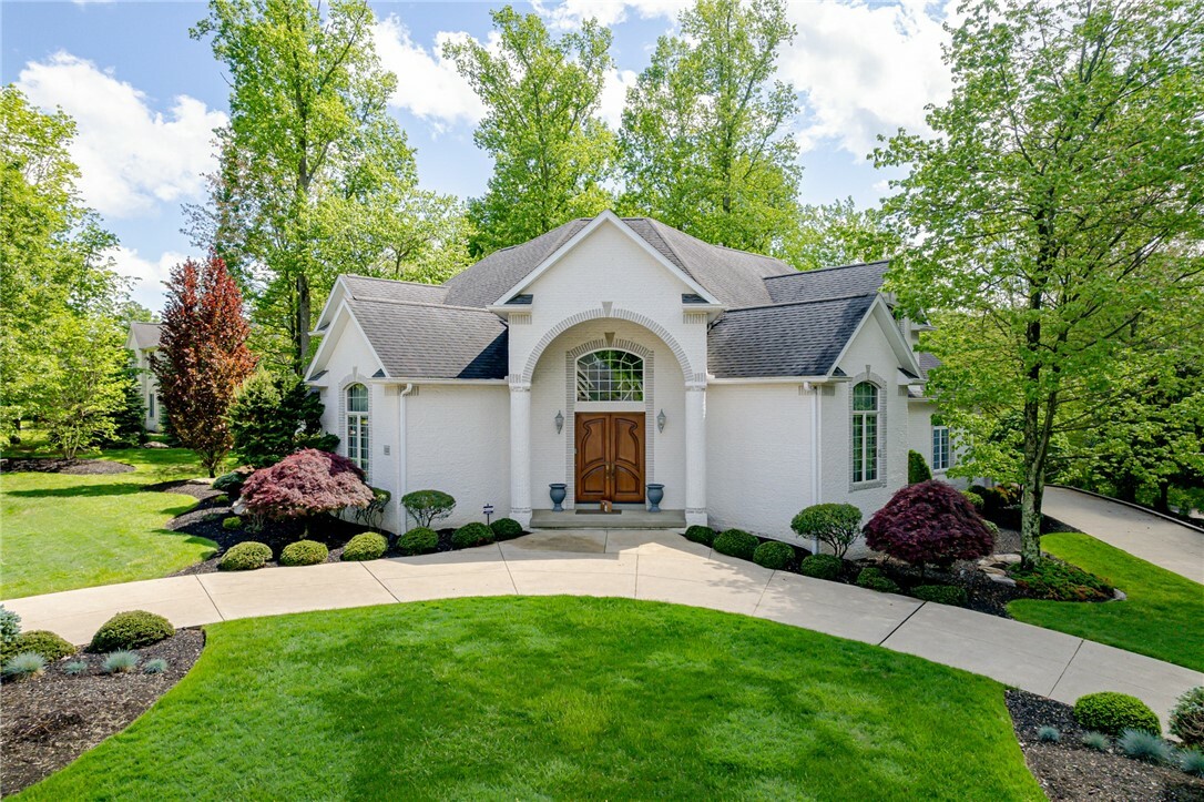Property Photo: 132 Mount Vernon Drive PA 15146