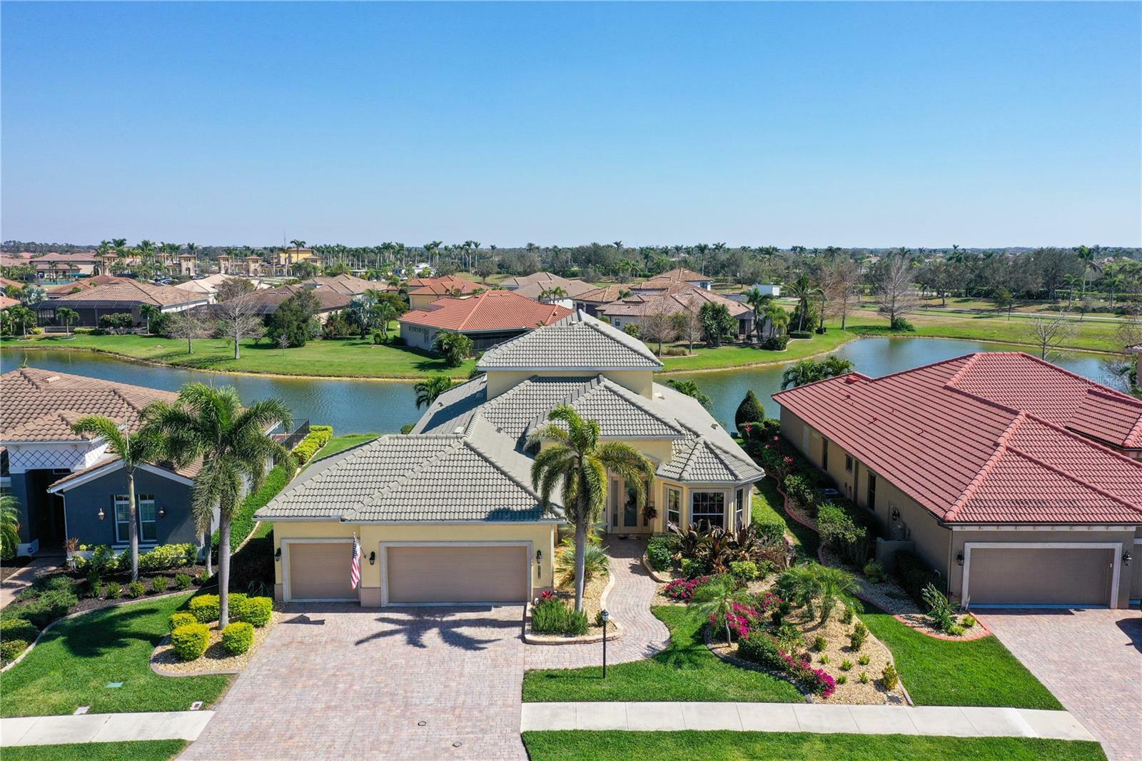 Property Photo: 20138 Passagio Drive FL 34293