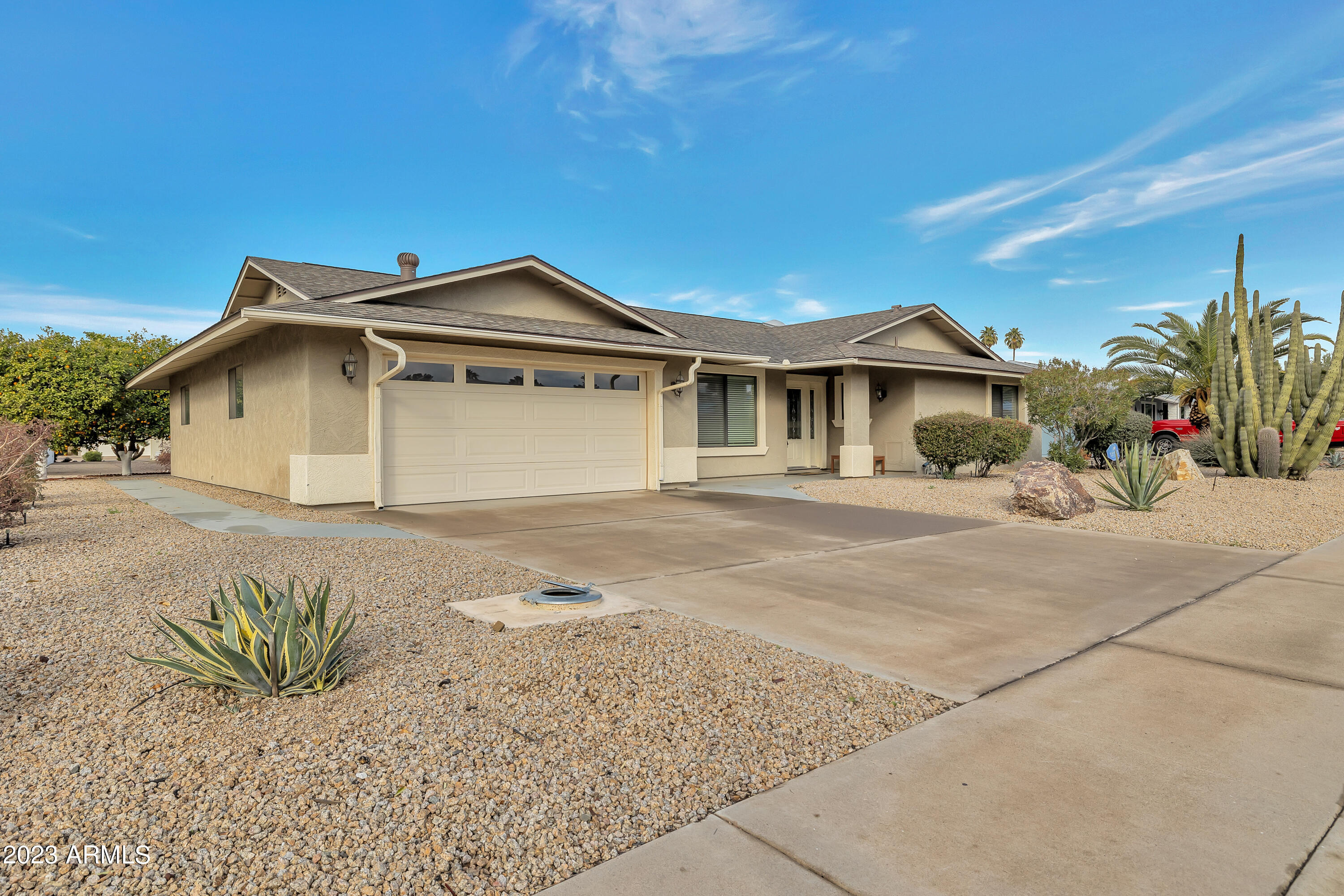 Property Photo:  9909 W Signal Butte Circle  AZ 85373 