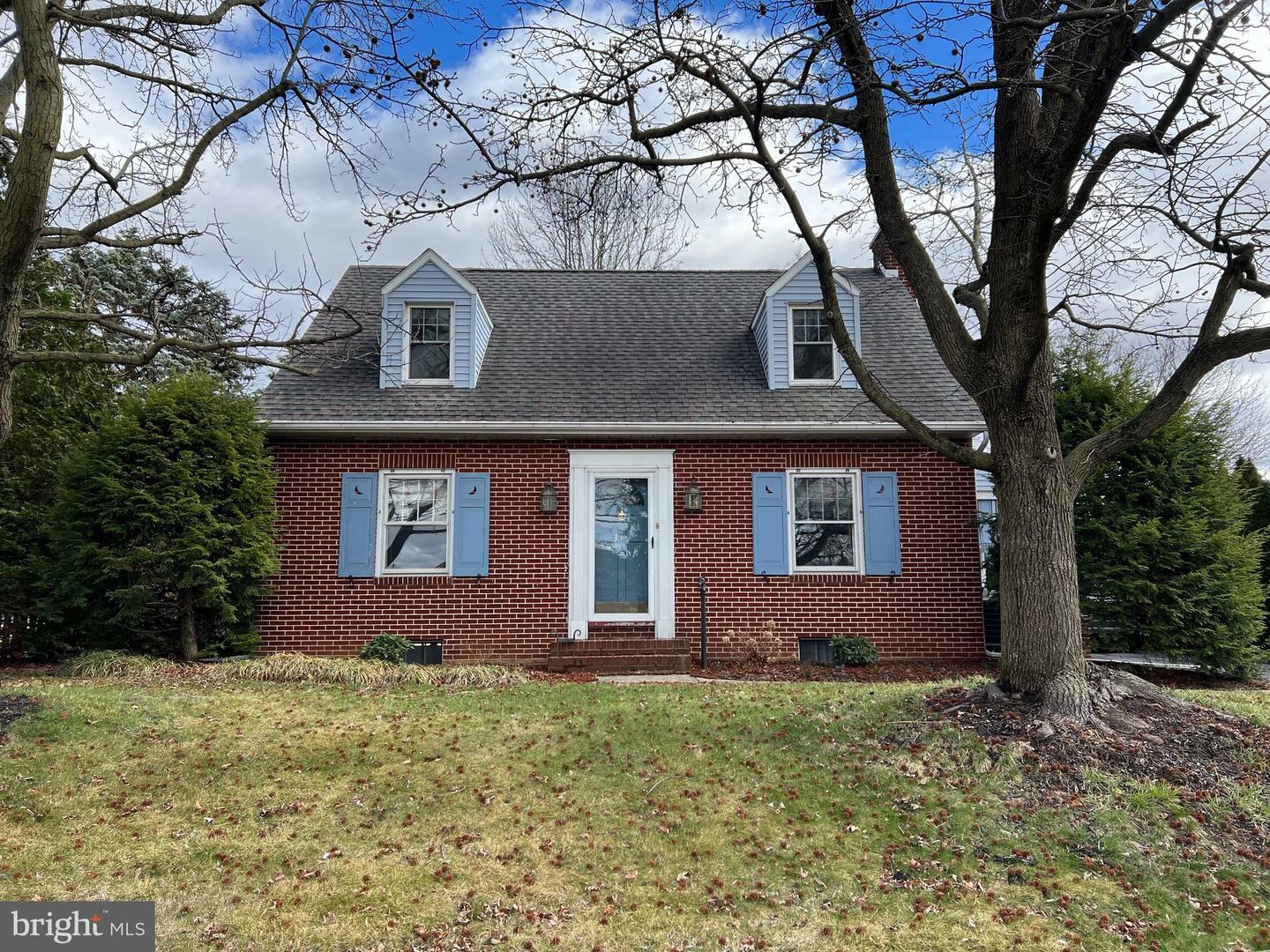 Property Photo:  316 Stouffer Avenue  PA 17201 