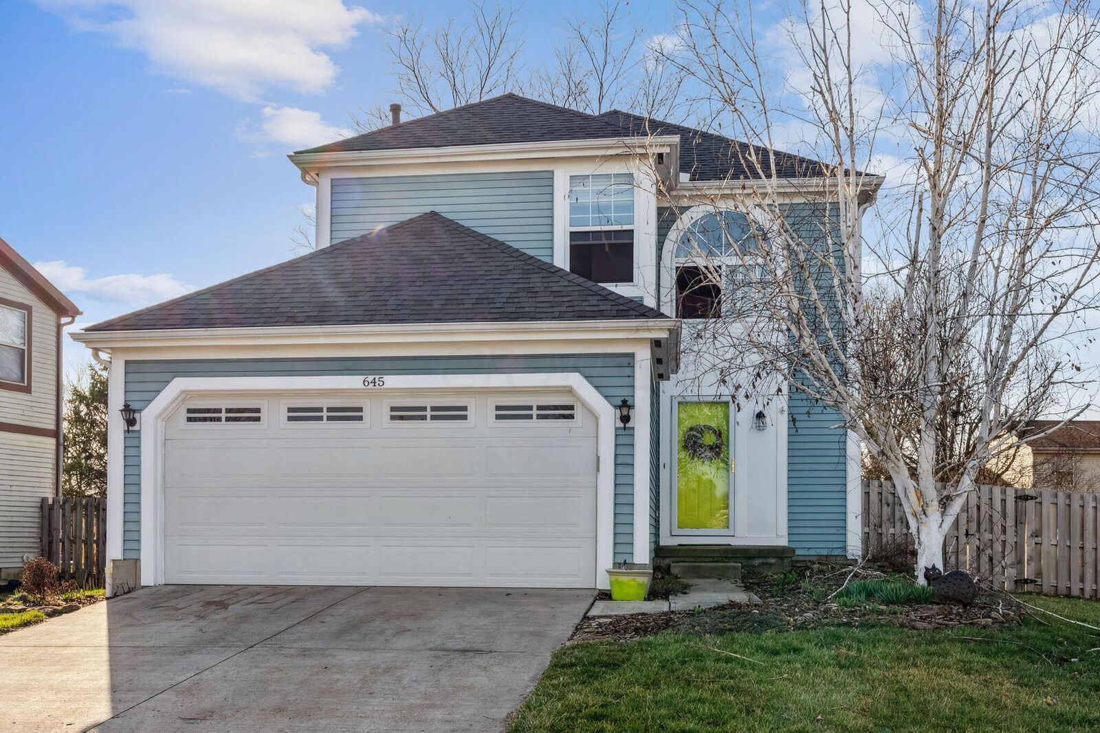 Property Photo: 645 Prairie Road OH 43119