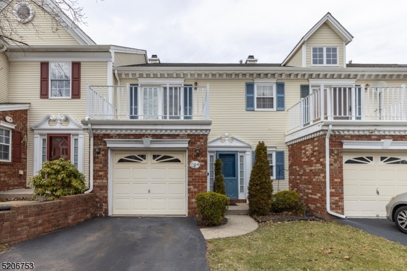 Property Photo: 6 Cameo Ct NJ 08823