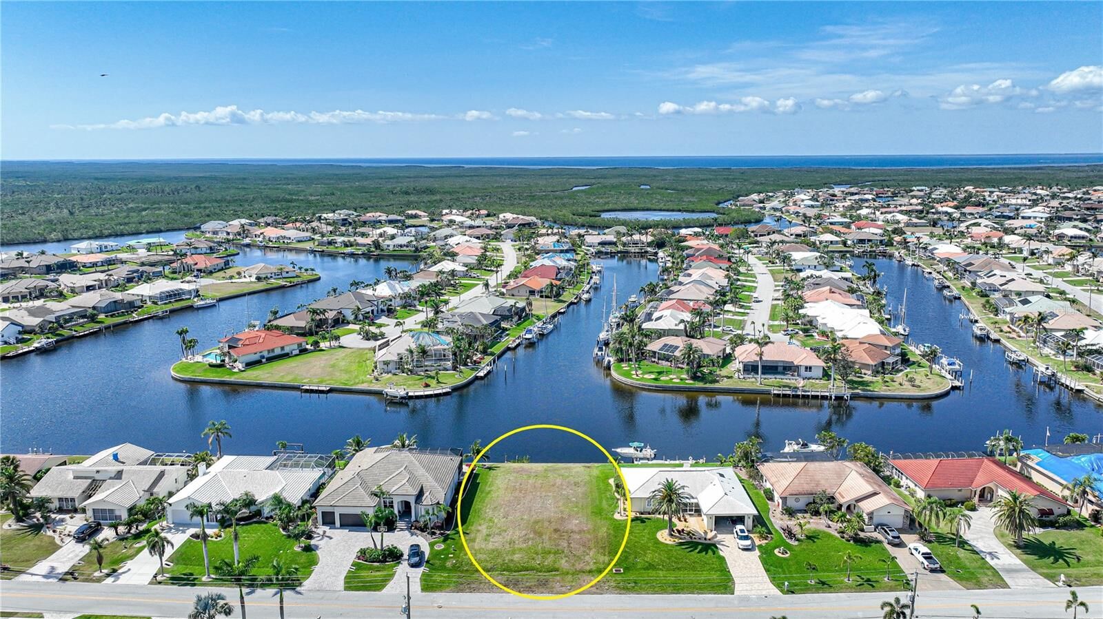 Property Photo: 692 Monaco Drive FL 33950