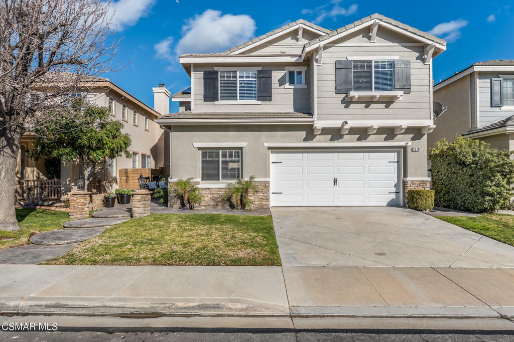 Property Photo:  2518 Parade Avenue  CA 93063 