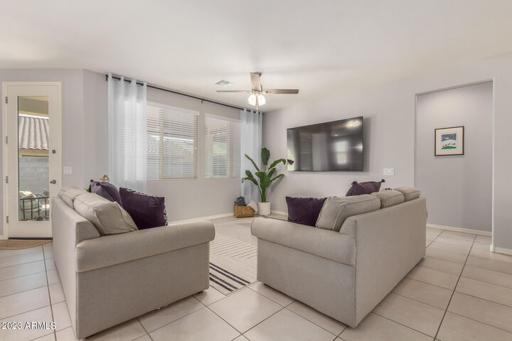 Property Photo:  18819 W Luke Avenue  AZ 85340 