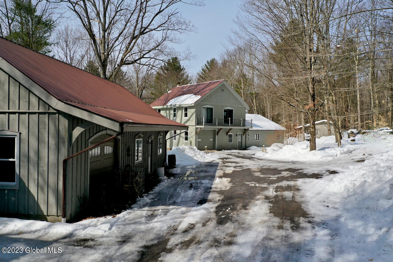 Property Photo:  1025 Nys Route 29  NY 12074 
