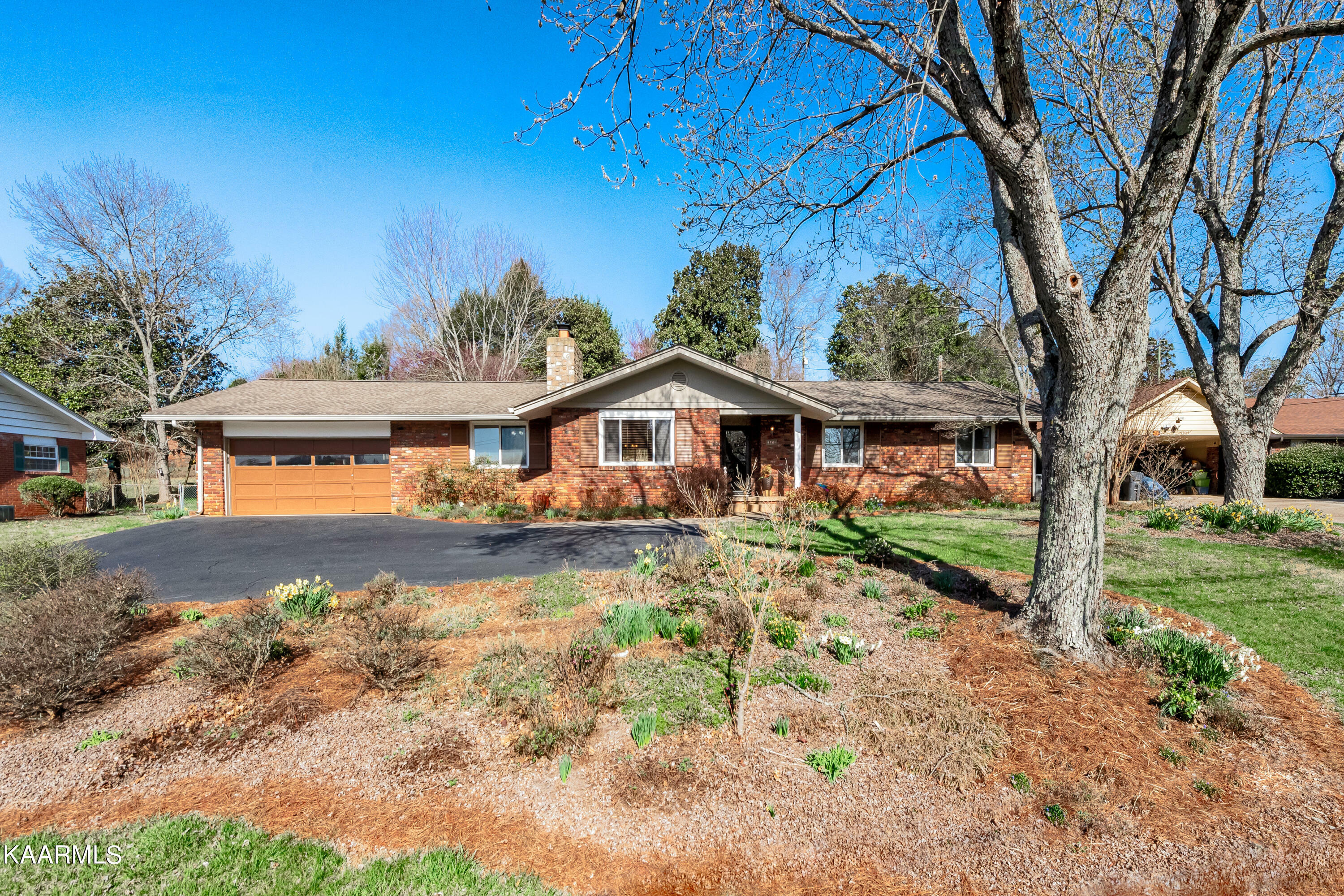 Property Photo:  7013 Deane Hill Drive  TN 37919 