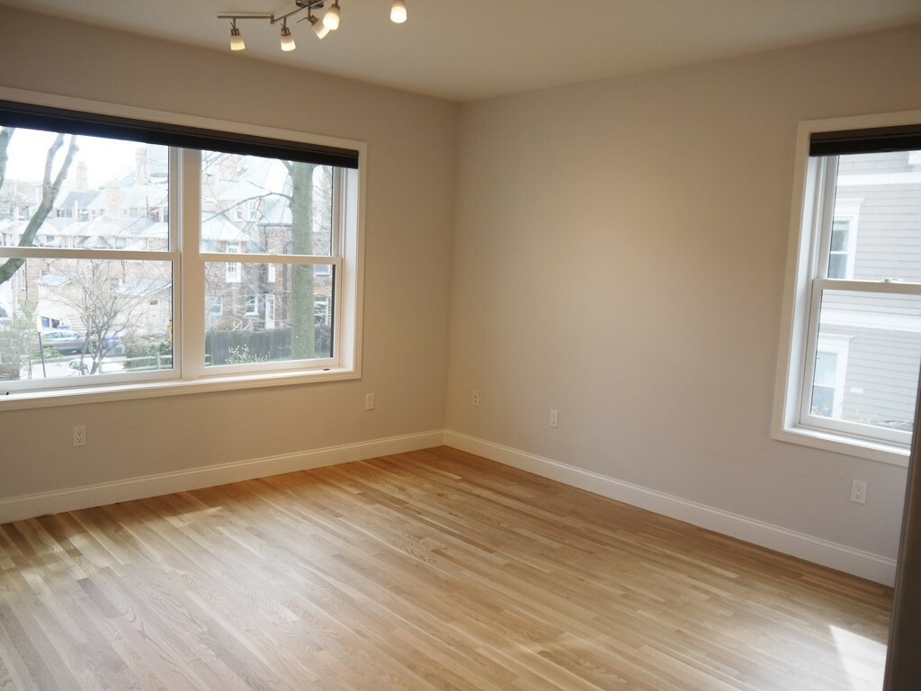 Property Photo:  157 Salisbury Rd 2  MA 02445 