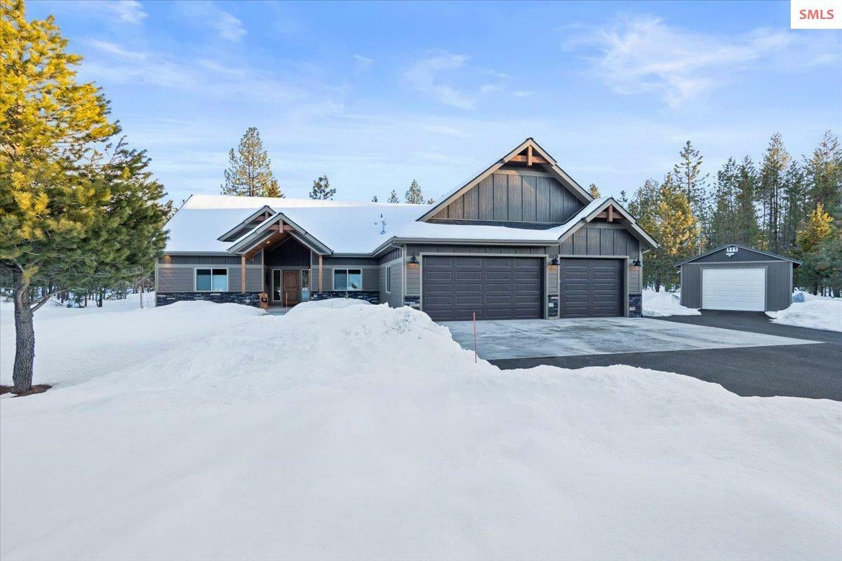 Property Photo: 21510 N Massif Road ID 83858