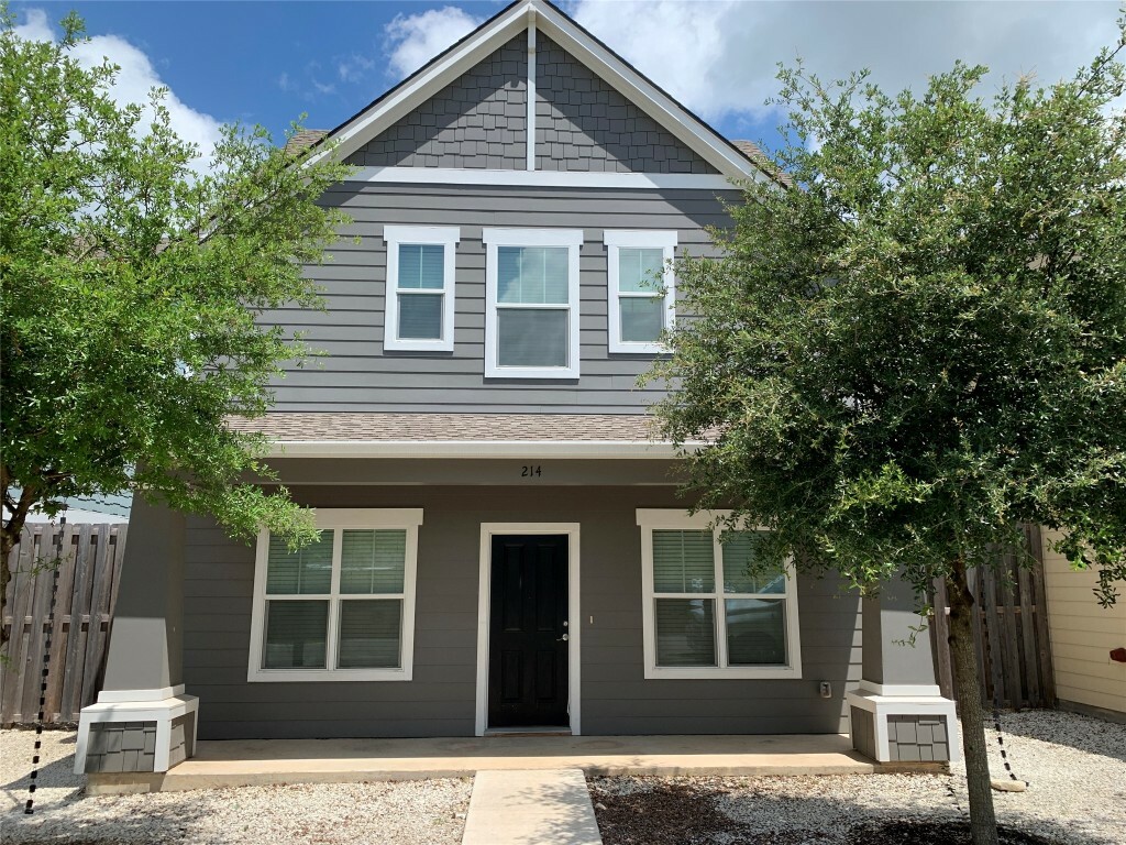 Property Photo: 214 Munro Street TX 78642