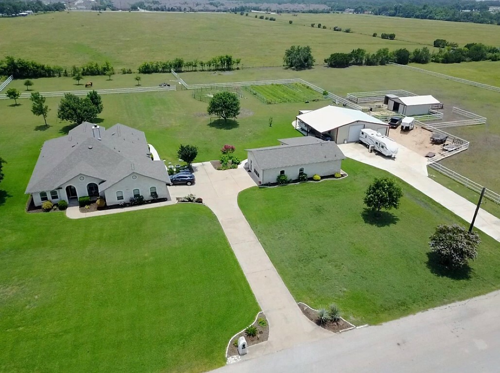 111 Creek Meadow Cove  Leander TX 78641 photo