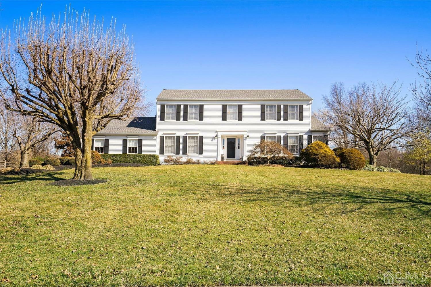 Property Photo:  44 Washington Drive  NJ 08512 