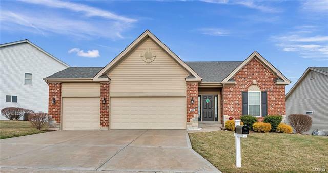 Property Photo:  972 Ridgepointe Place Circle 127  MO 63367 