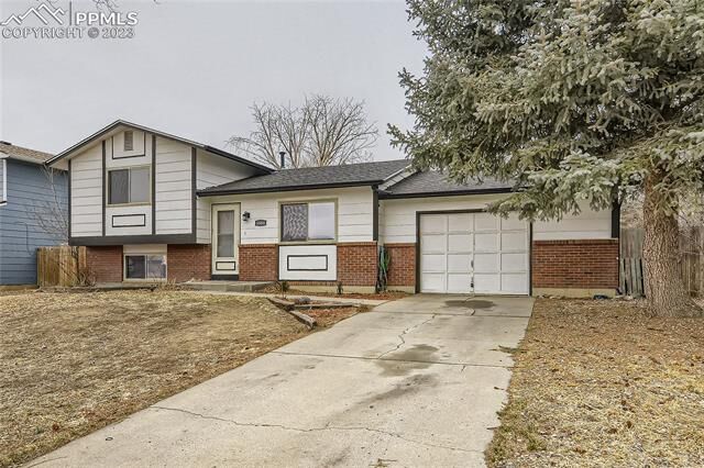Property Photo:  6880 Cedar Edge Drive  CO 80911 