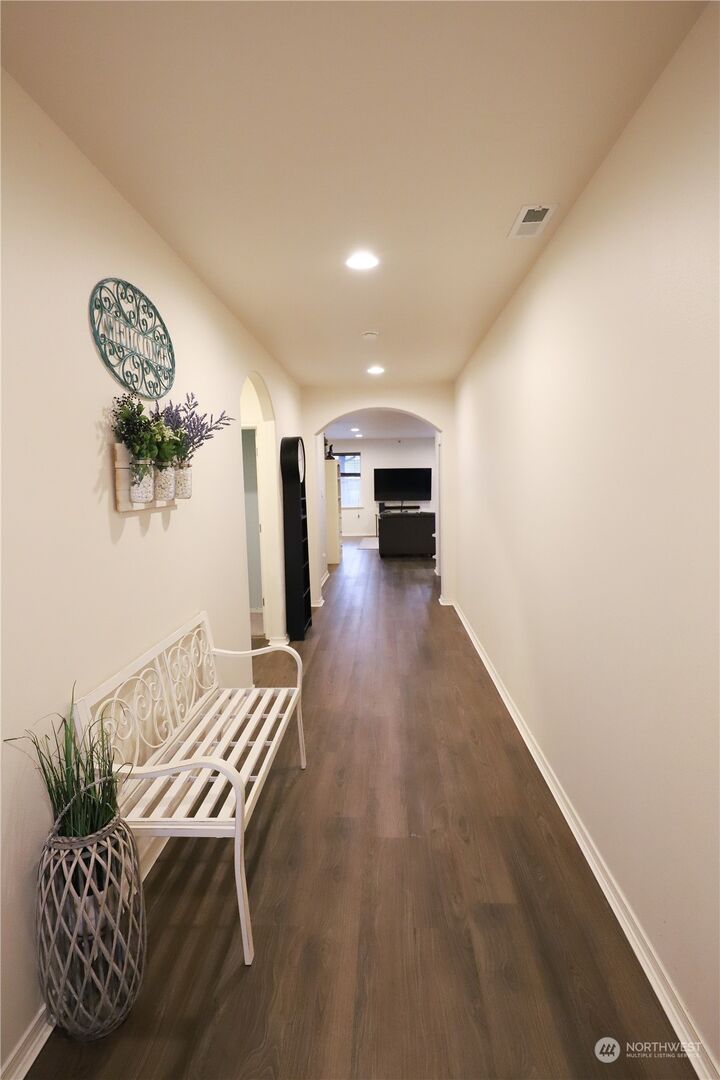 Property Photo:  720 S Lakeland Drive  WA 98837 