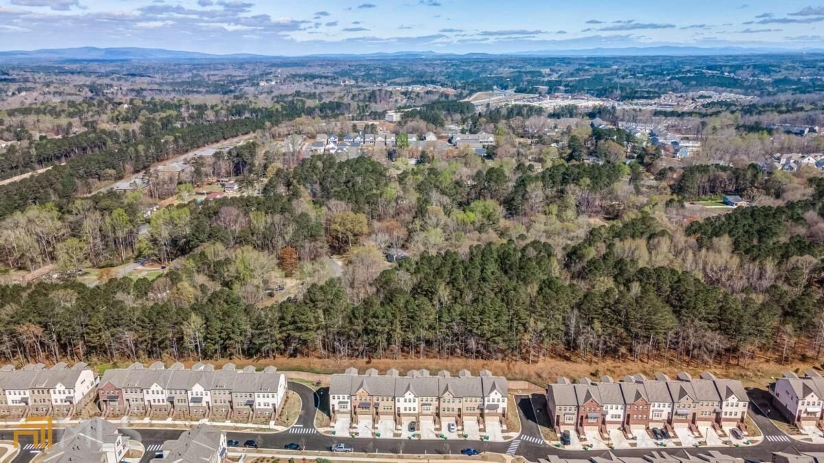 Property Photo:  247 Commons Avenue  GA 30188 