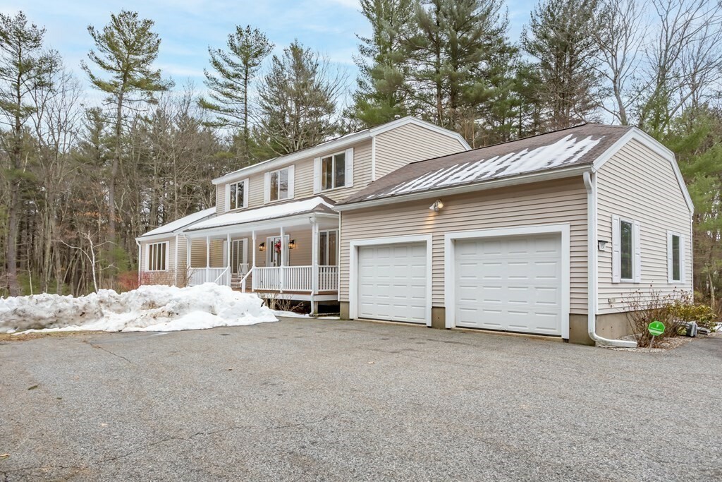 Property Photo:  85-R Acton Rd  MA 01886 