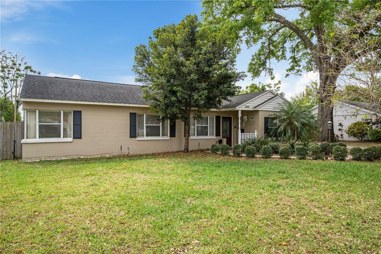 Property Photo: 2460 Salisbury Boulevard FL 32789