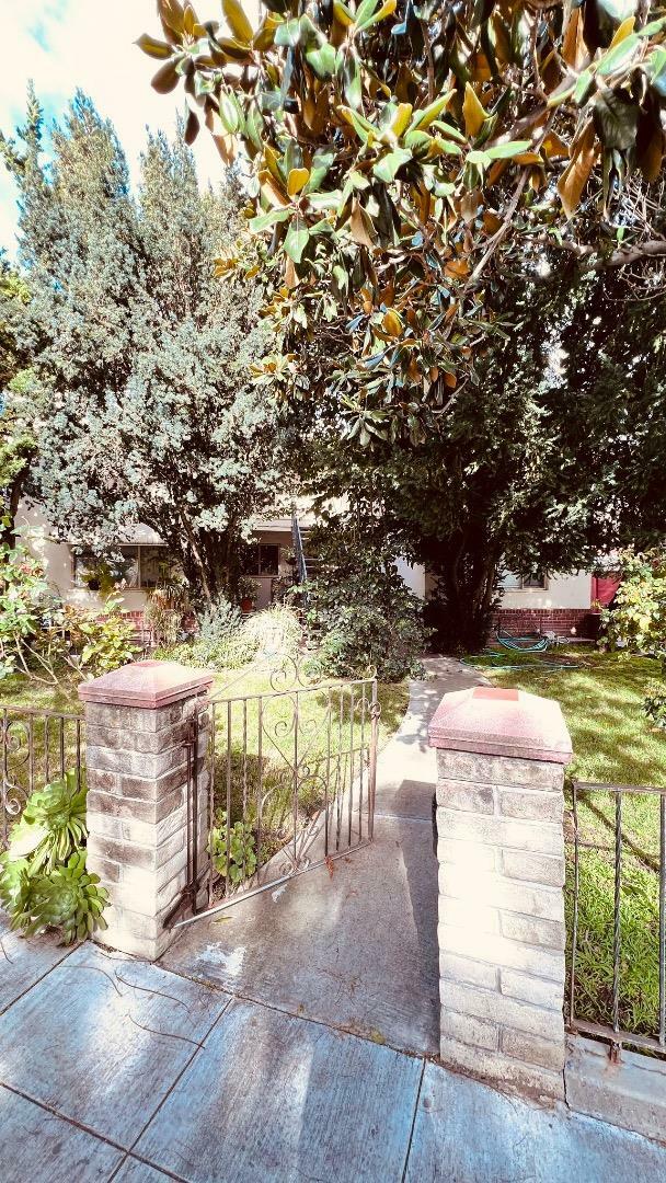 Property Photo: 1081 Newhall Street CA 95126