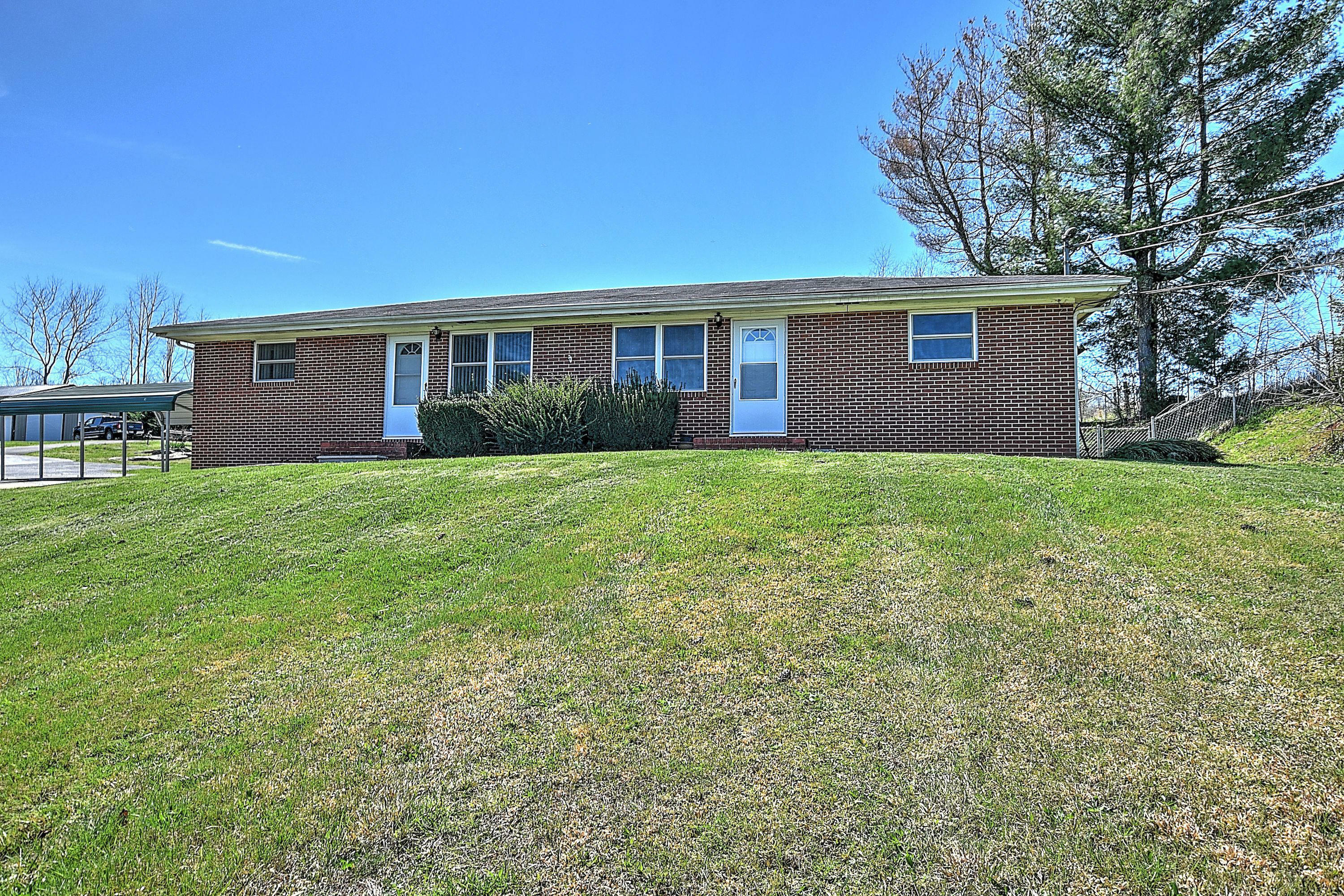 Property Photo:  694 Gap Creek Road  TN 37643 