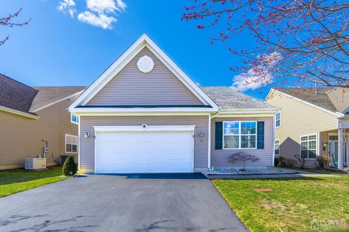 46 Turret Drive  Monroe NJ 08831 photo