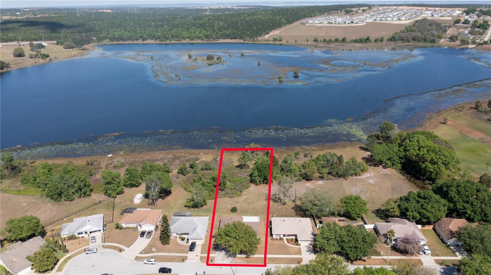 Property Photo:  129 Gentle Breeze Drive  FL 34715 