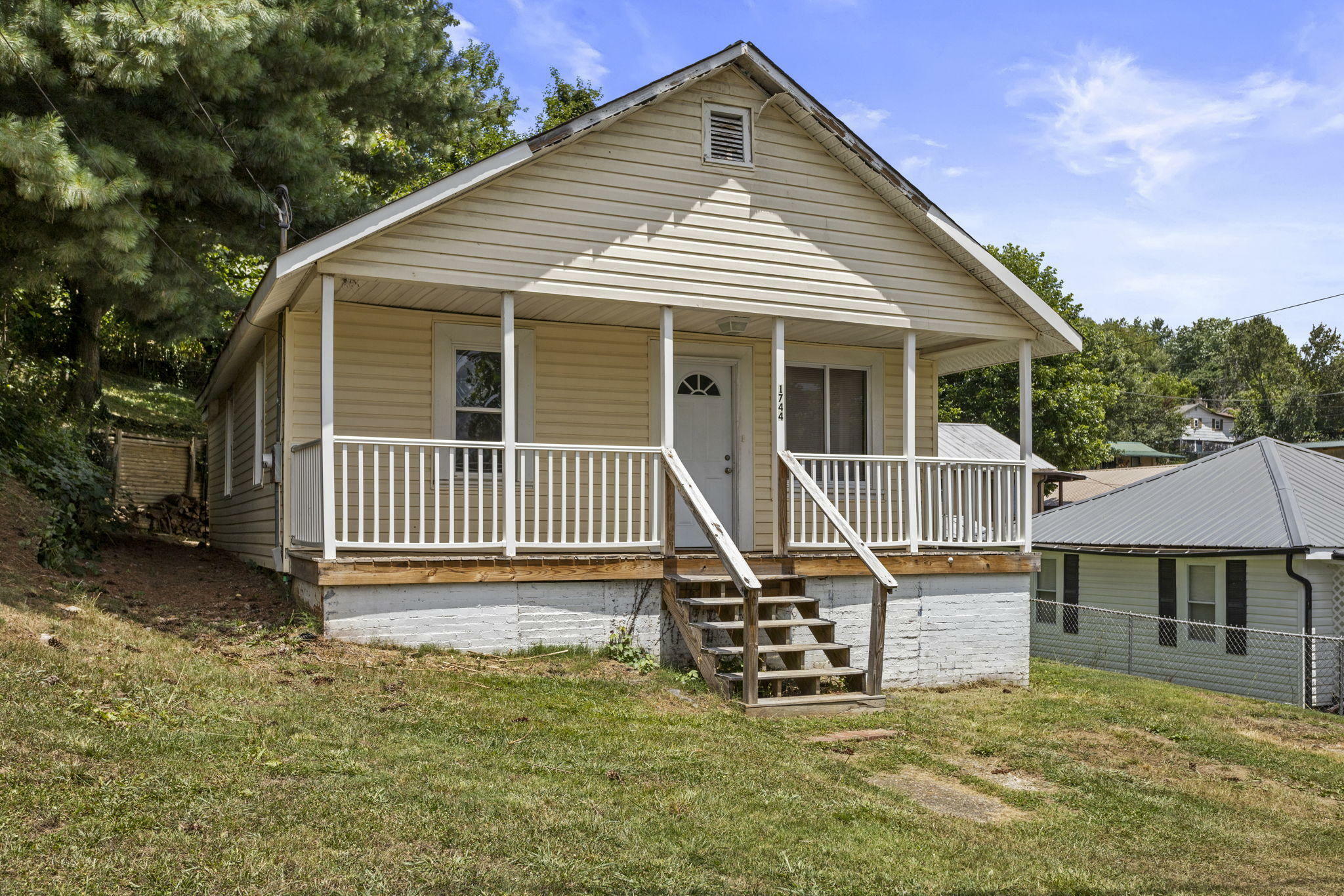 Property Photo:  1744 McGee Street  TN 37660 