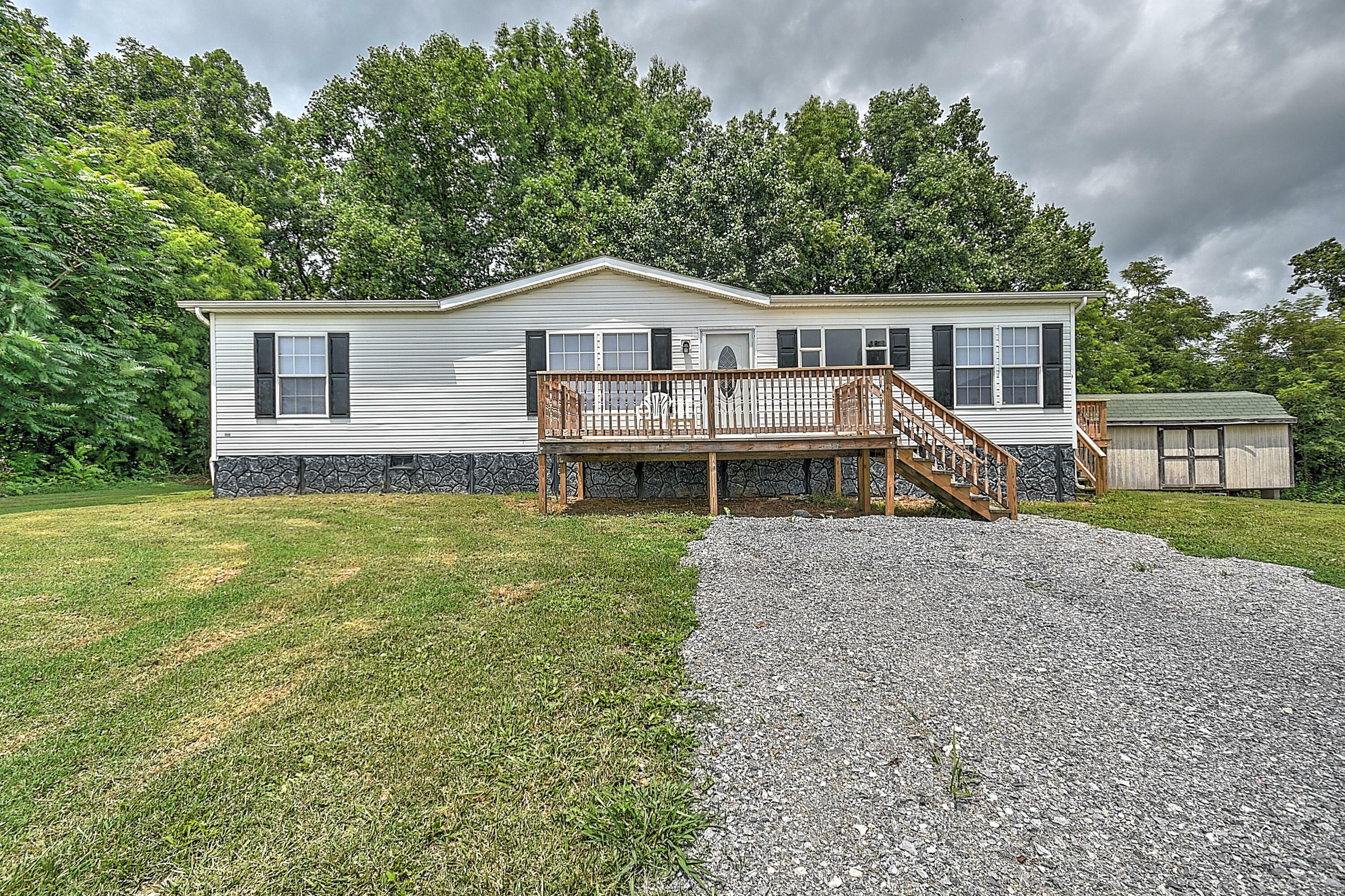 Property Photo:  579 Pitt Loop  TN 37641 