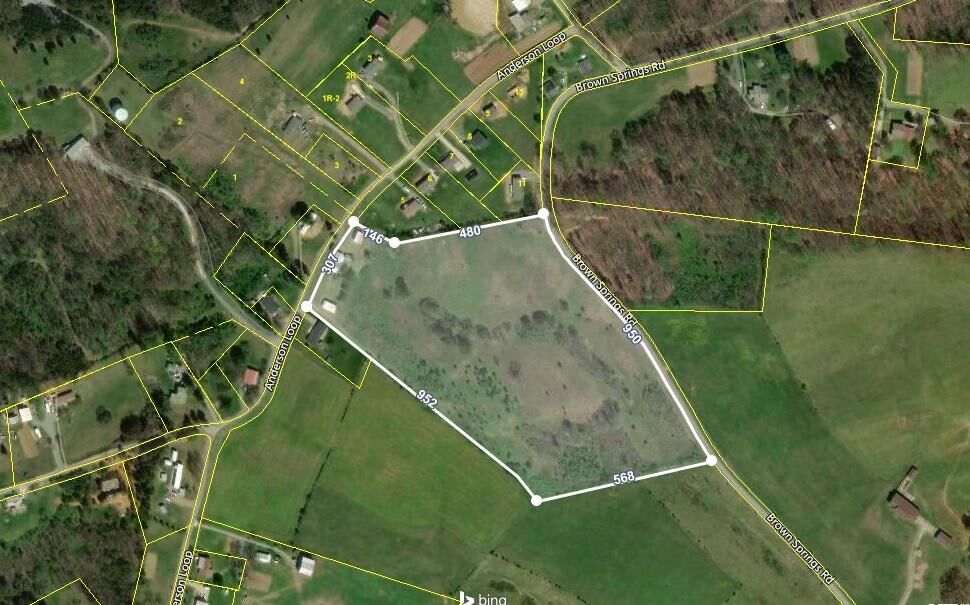 Property Photo: 1050 Anderson Loop TN 37743