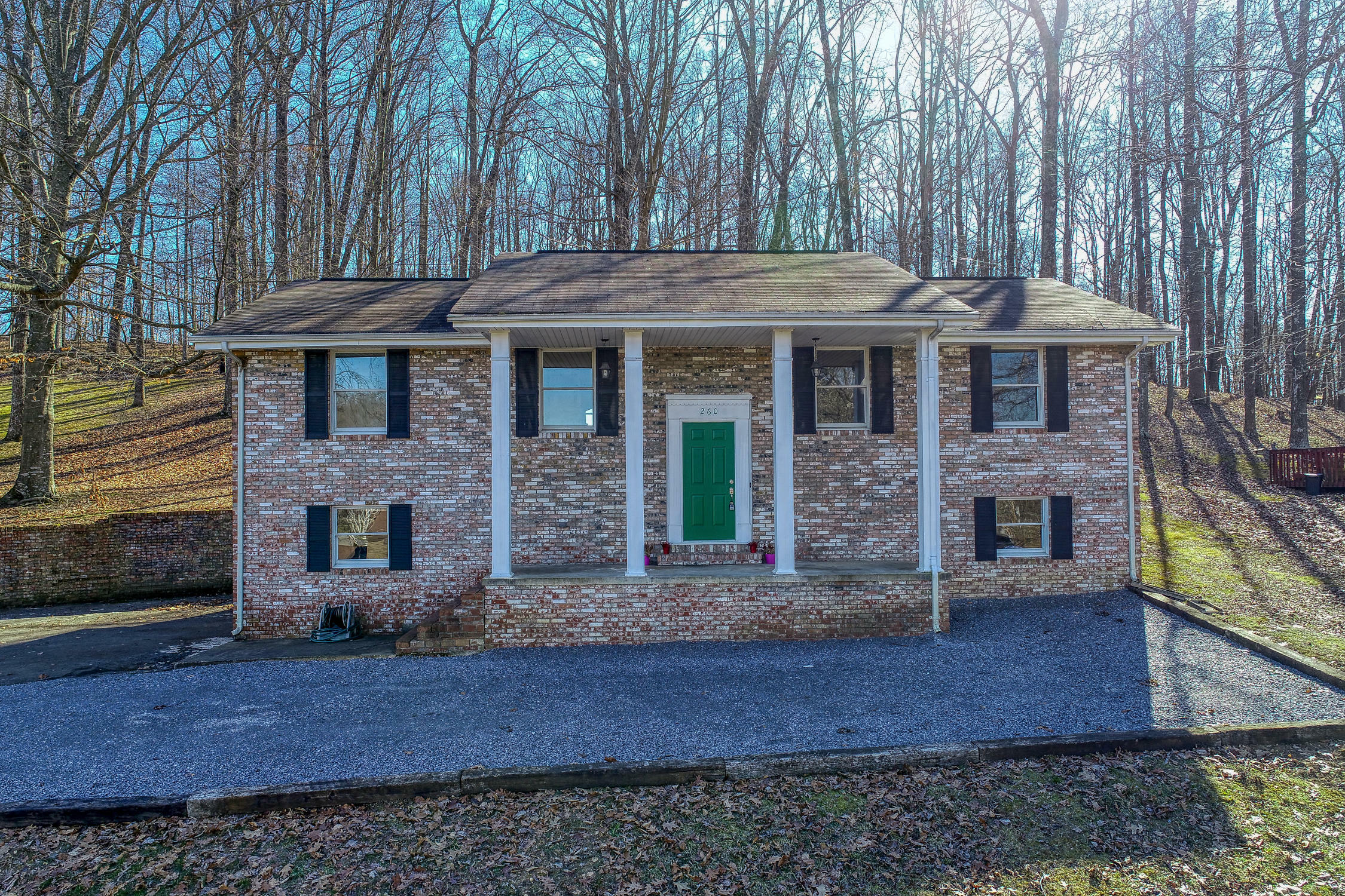 Property Photo:  260 Poplar Street  TN 37645 