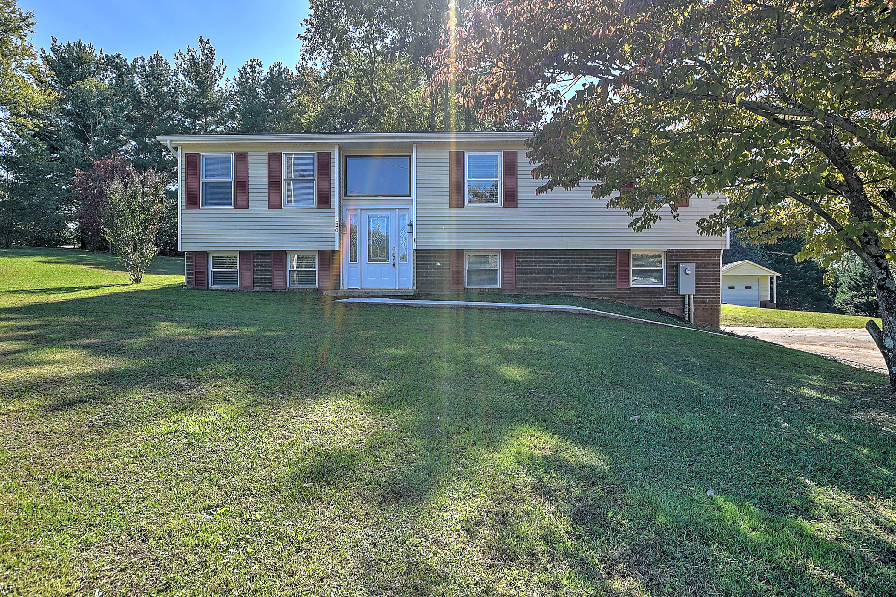 Property Photo:  120 Mtn View Circle  TN 37743 