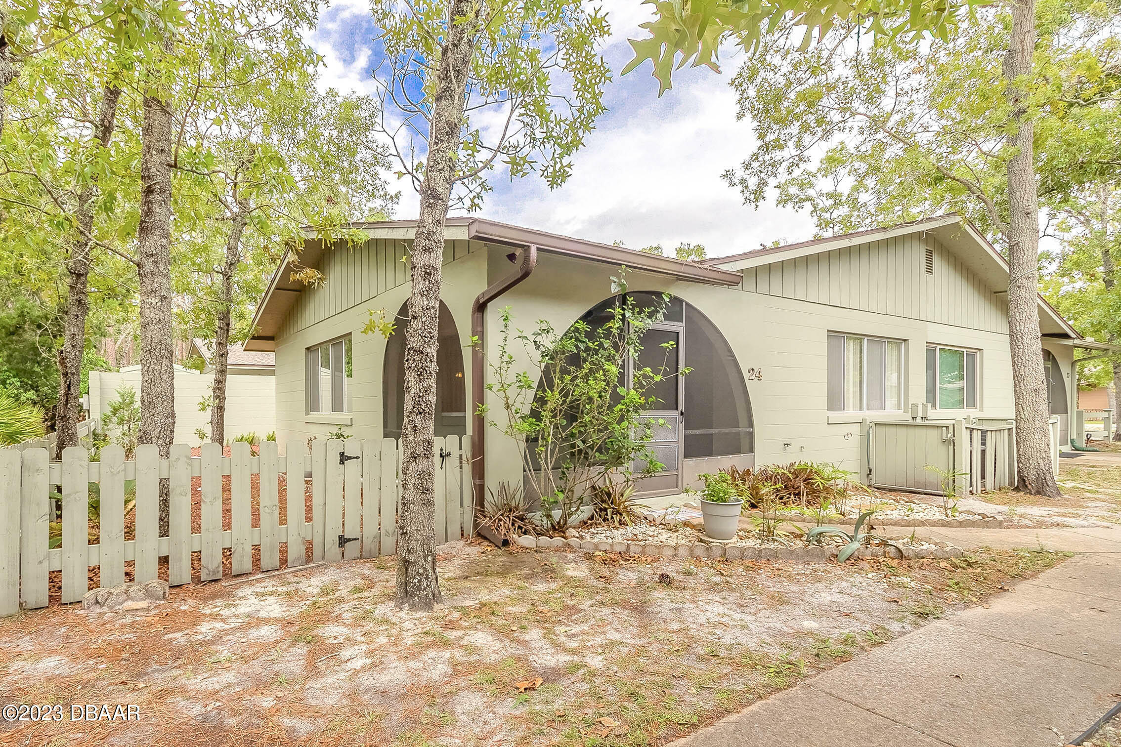 Property Photo:  24 Summer Trees Road  FL 32128 