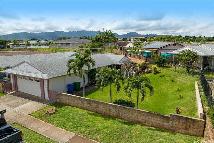 94-1050 Hohola Street  Waipahu HI 96797 photo