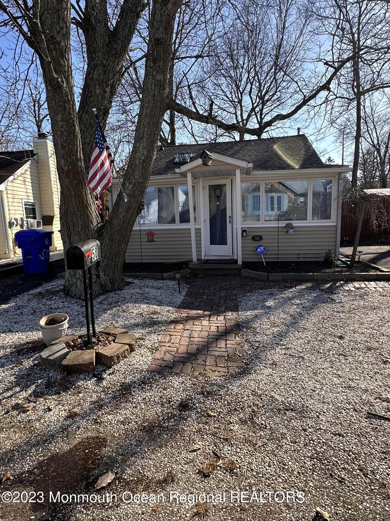 Property Photo:  50 Buckingham Road  NJ 08723 