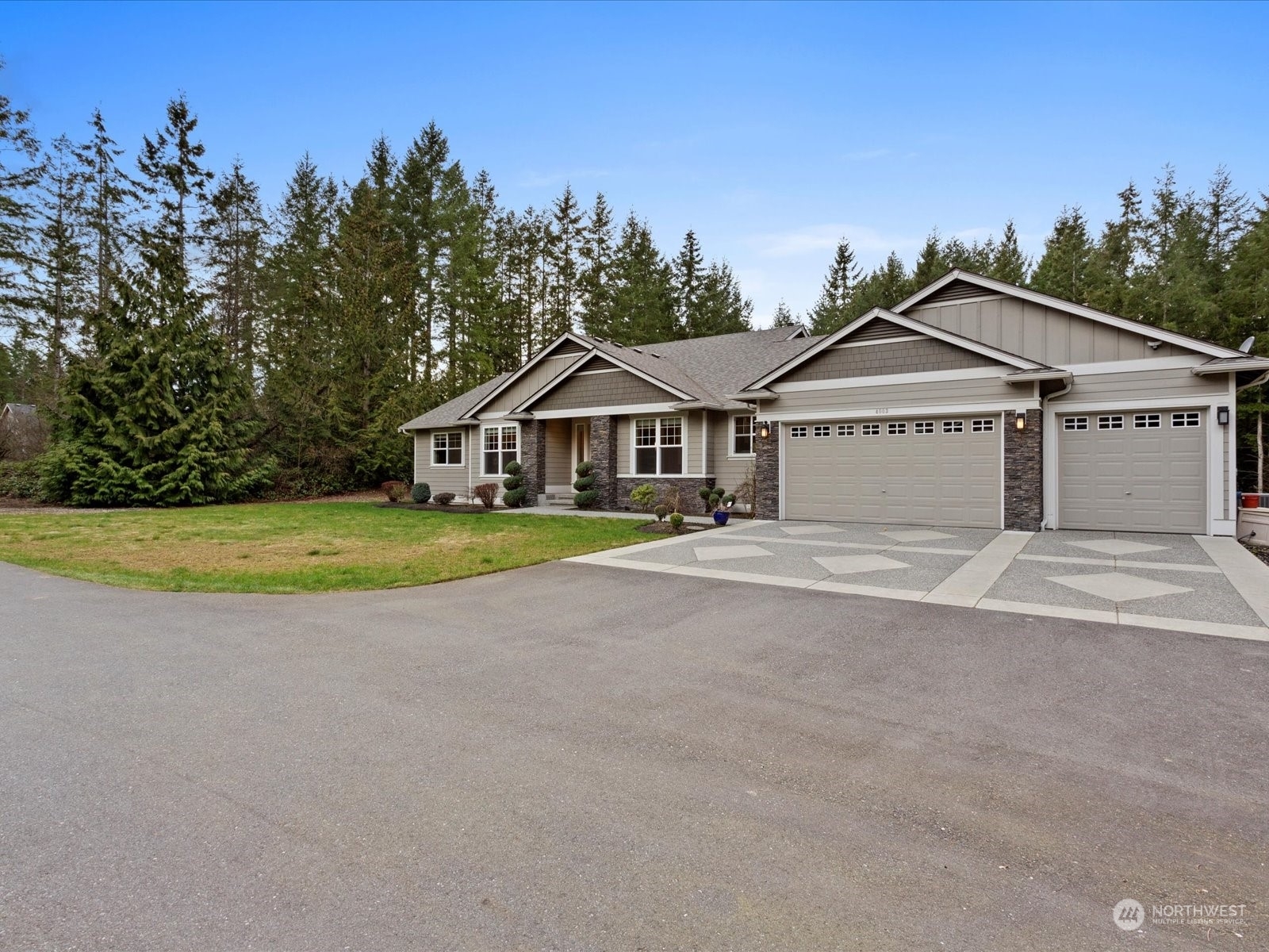 Property Photo:  4003 259th Place NW  WA 98292 