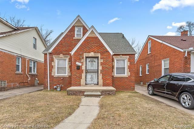 Property Photo:  18690 Fairport Street  MI 48205 