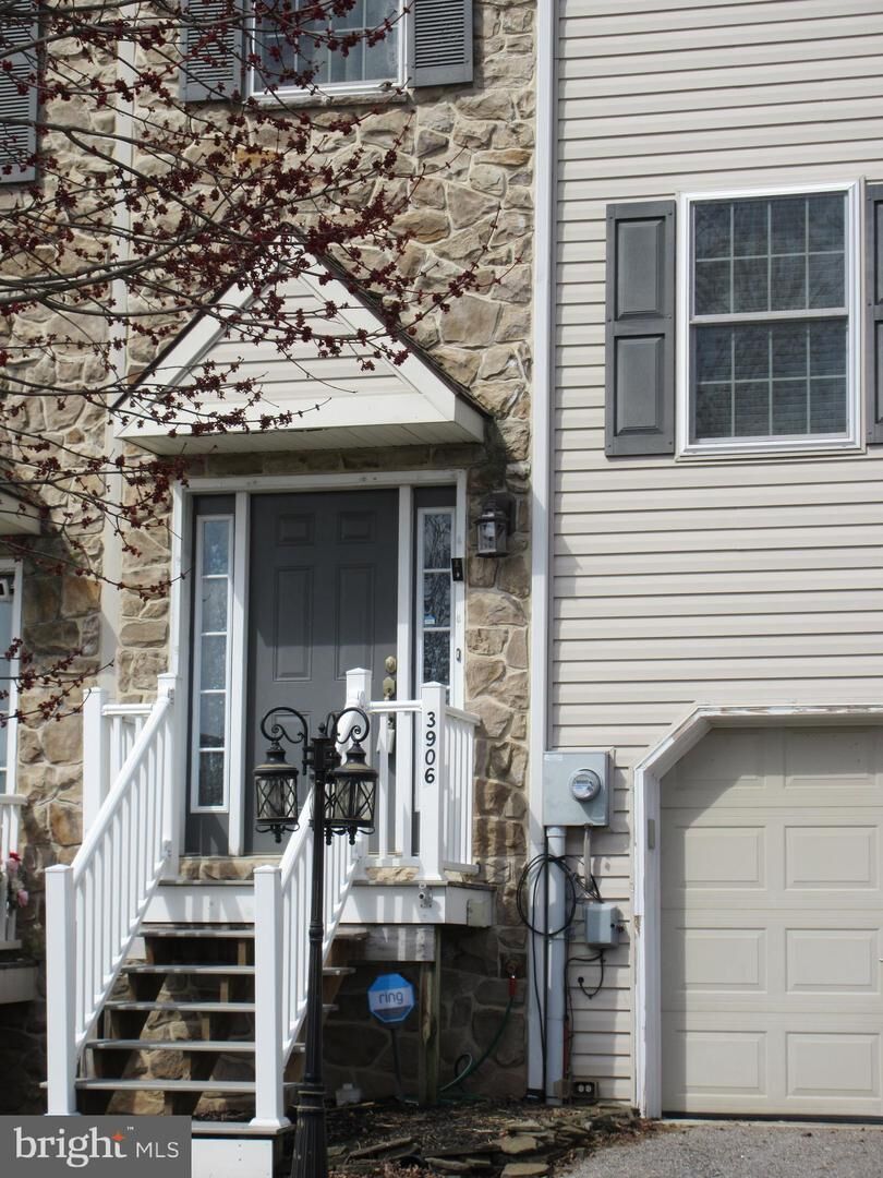 Property Photo:  3906 Sheppard Drive  PA 17315 