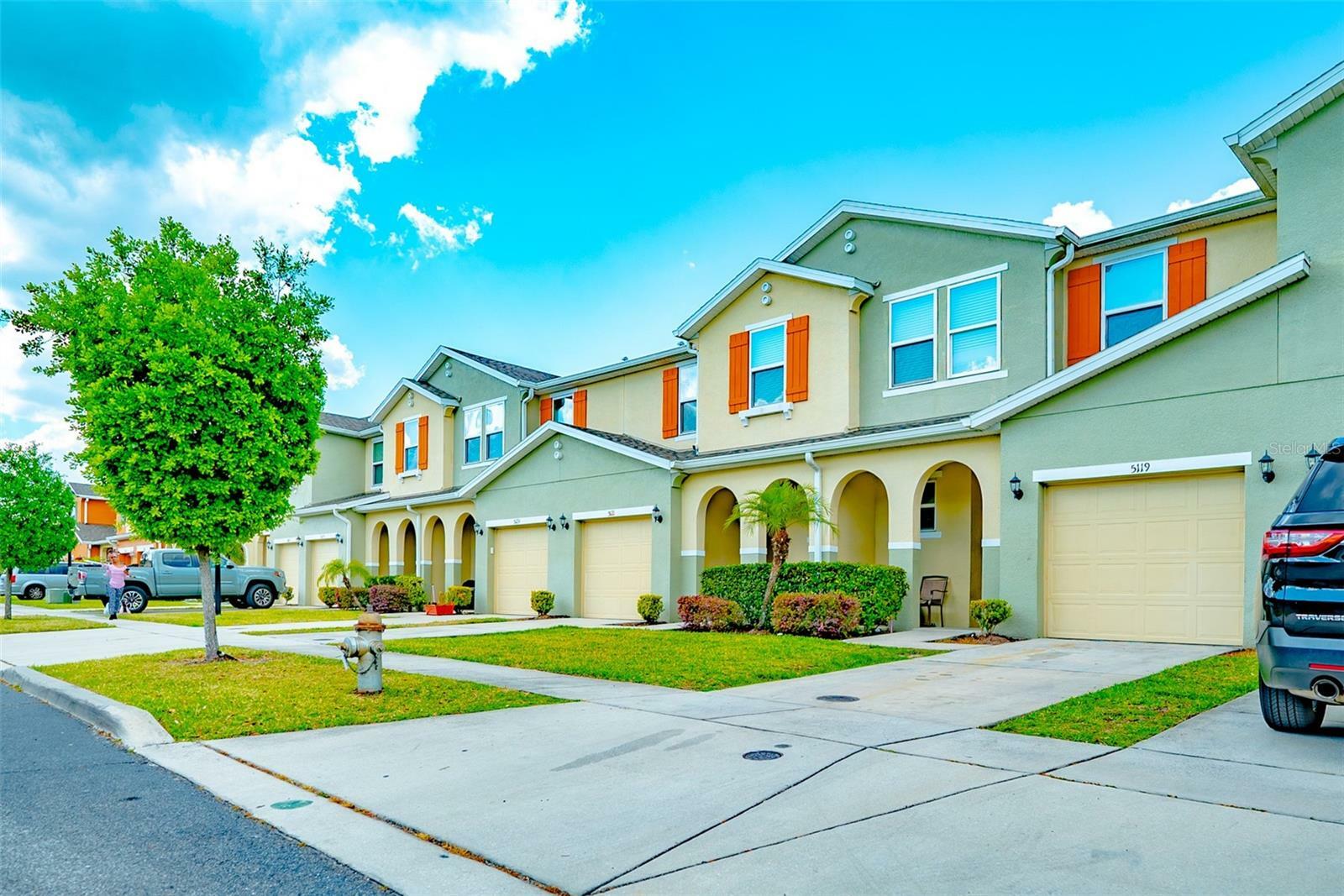Property Photo:  5121 Crown Haven Drive  FL 34746 