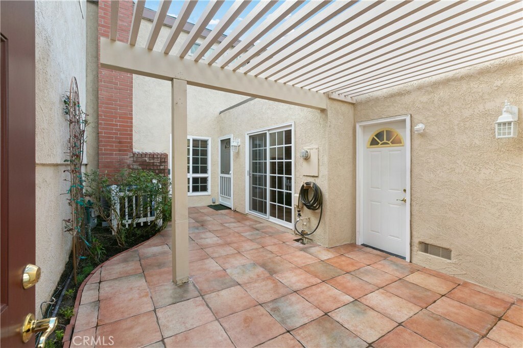 Property Photo:  823 Daffodil Drive  CA 92507 