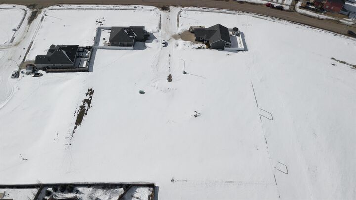 Property Photo: 7203 44 A Avenue Close AB T4V 5E2