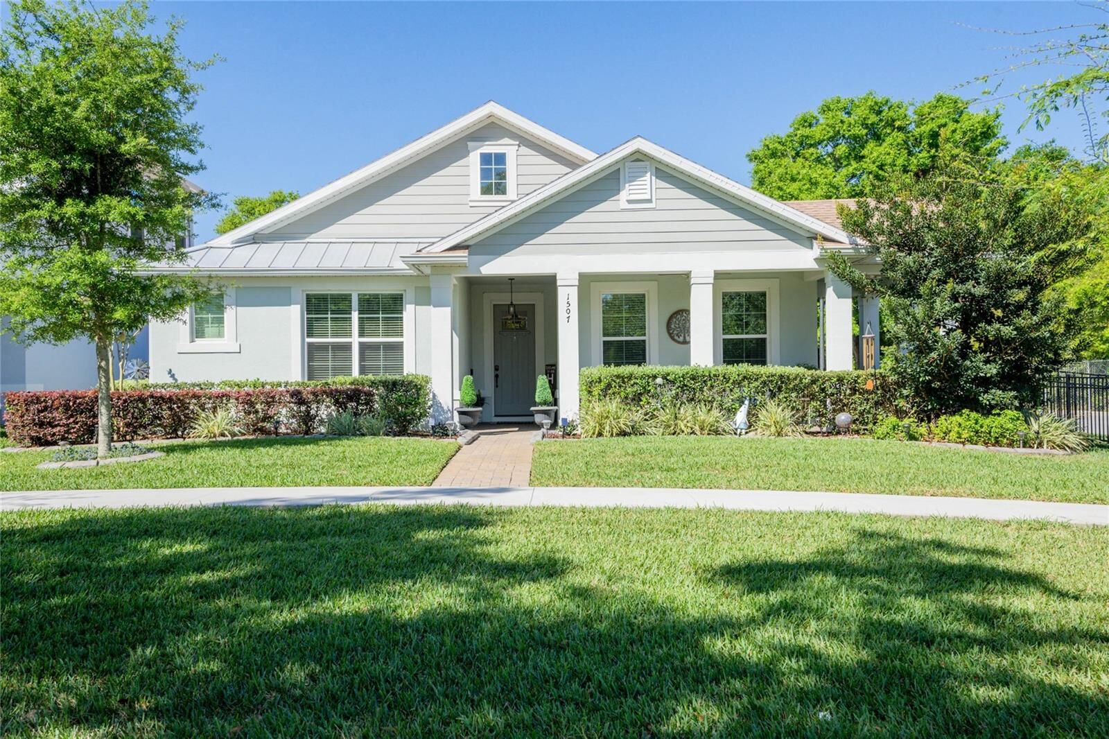 Property Photo:  1507 Wild Sweetgrass Way  FL 34787 