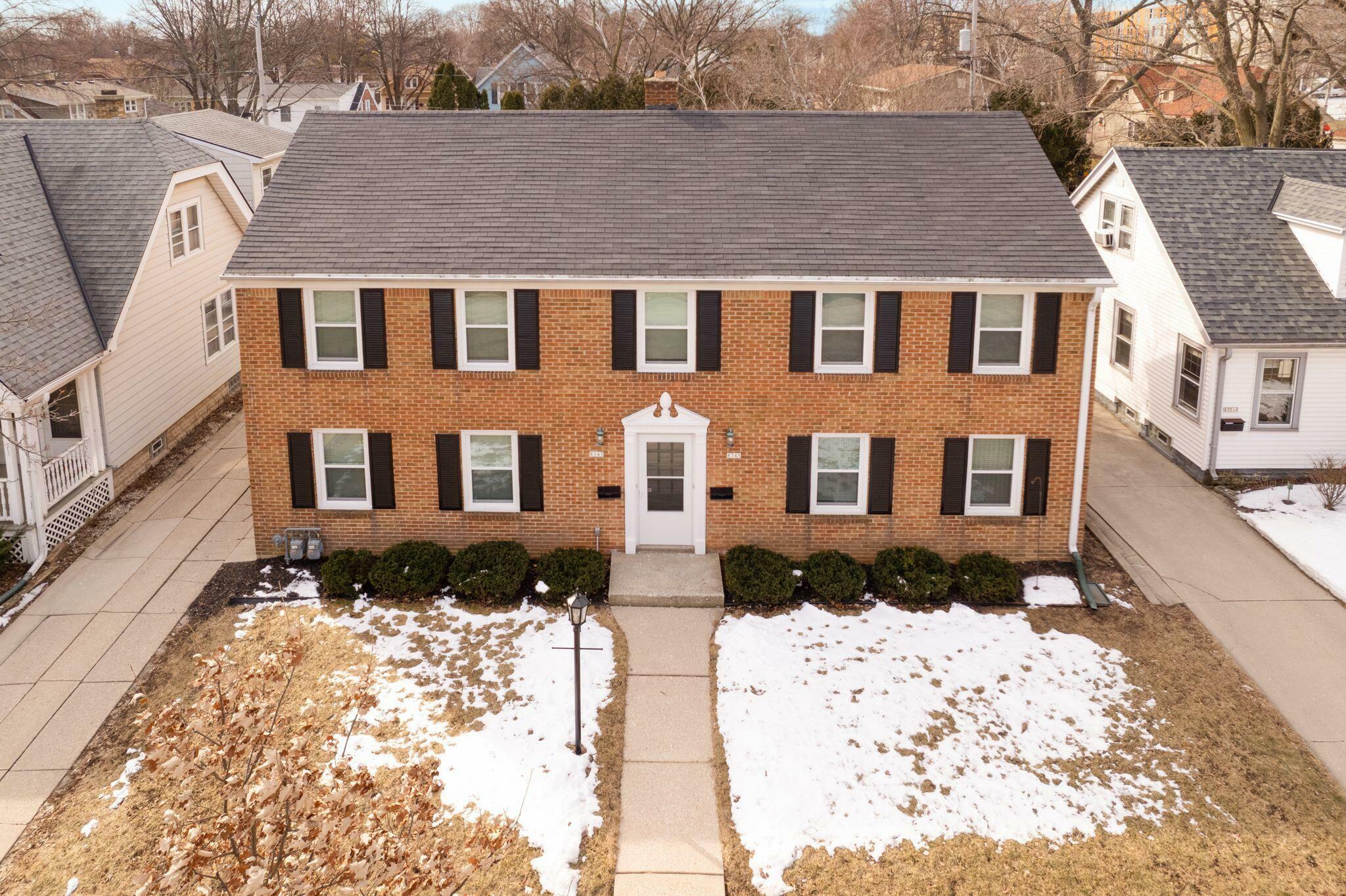 8343 W Gridley Ave 8345  Wauwatosa WI 53213 photo