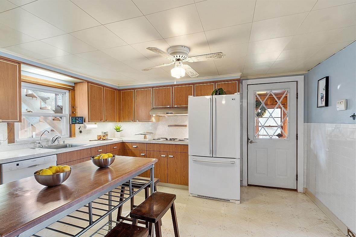 Property Photo: 7 Winwood Street NH 03060