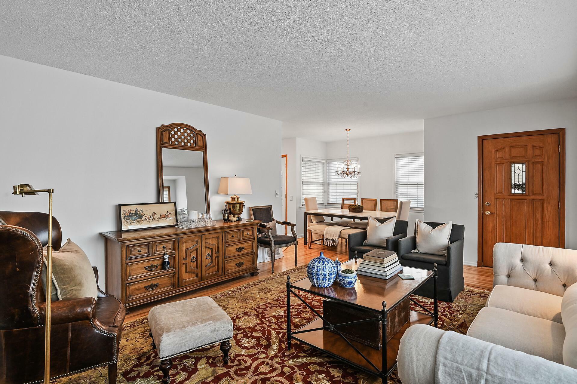 Property Photo: 3114 Noble Avenue N MN 55422