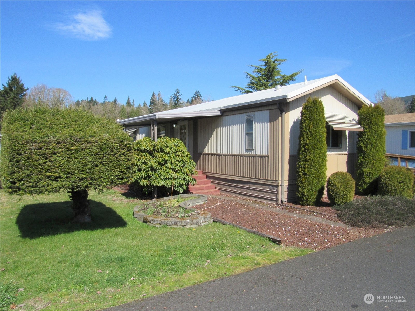 Property Photo:  2419 Kingfisher Lane  WA 98626 