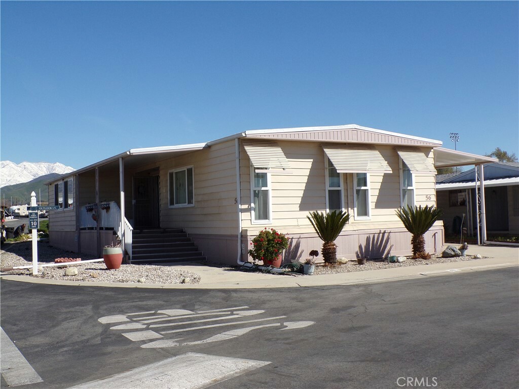 Property Photo:  626 N Dearborn Street 56  CA 92374 