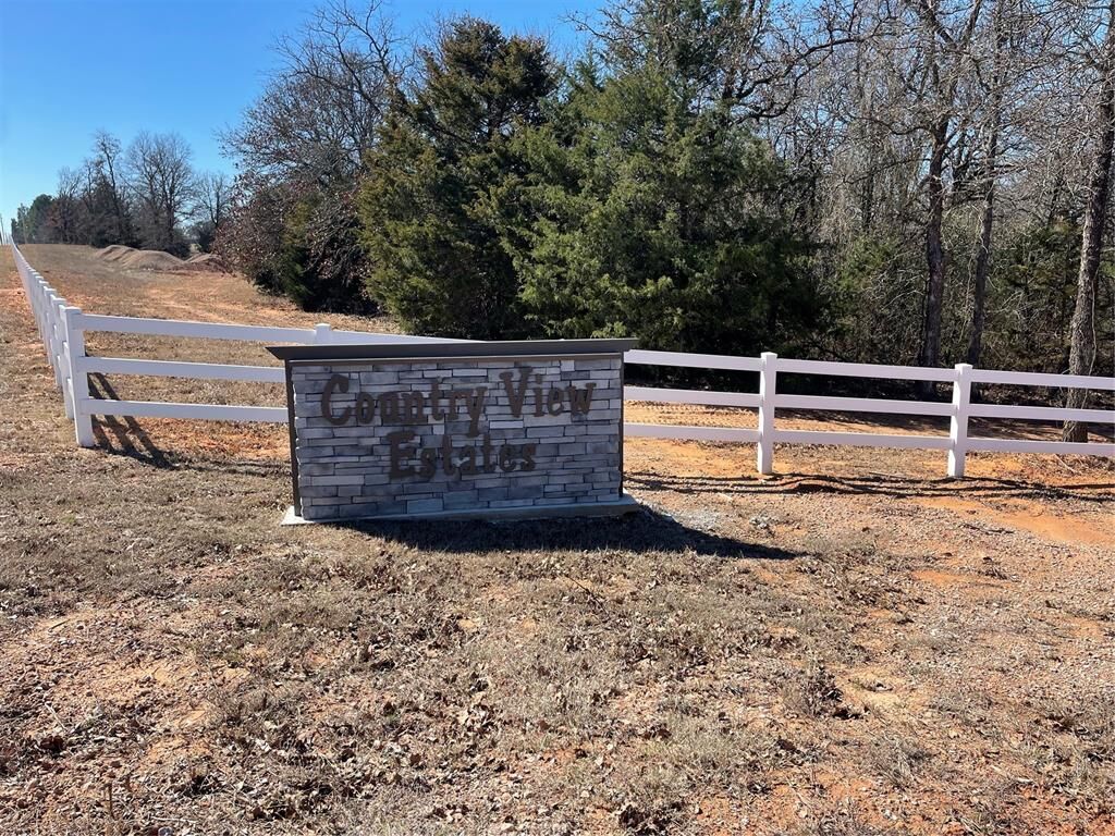 Property Photo: 17828 Victor Avenue OK 73026