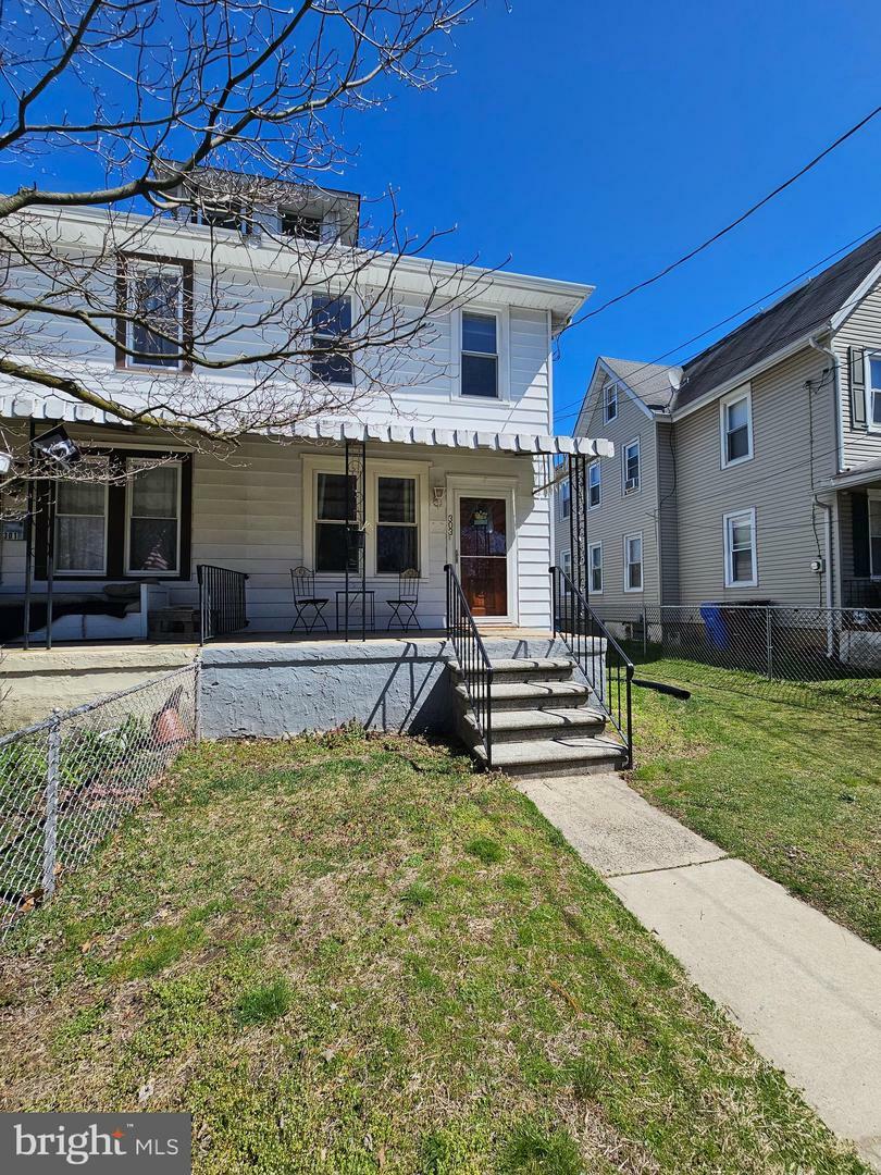 Property Photo:  303 Delaware Avenue  NJ 08075 